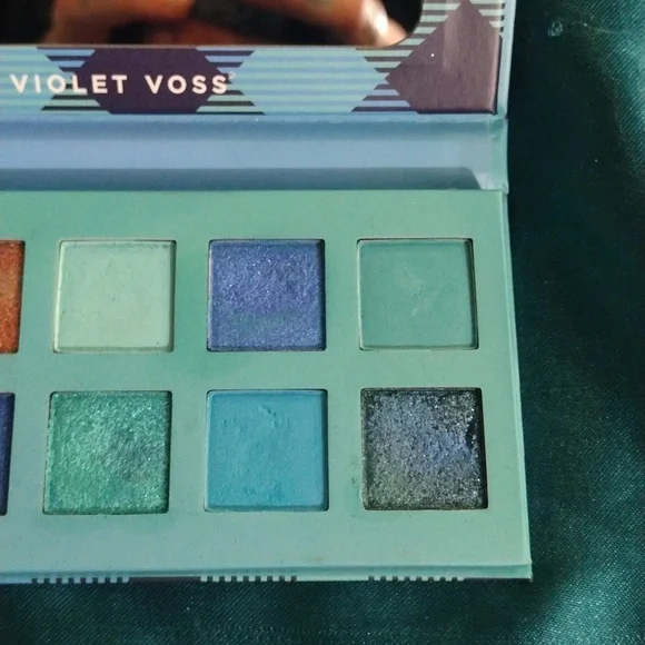 Forget me not eyeshadow palette - Picture 4 of 5